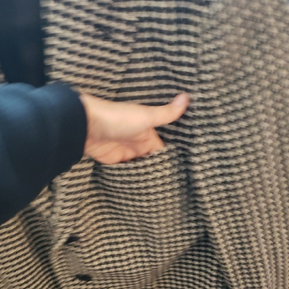 Classic Houndstooth Blazer for Men - Picture 3 of 7